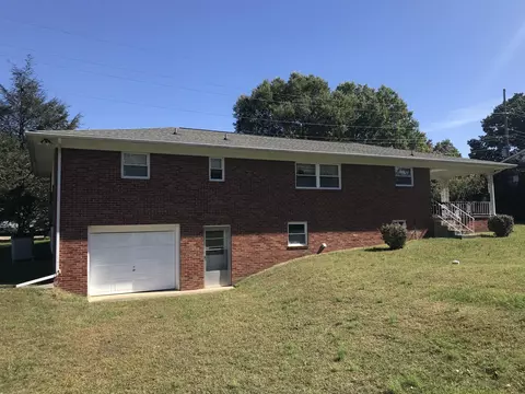 Exterior - 593 Meek St, Talbott, TN 37877 photo 3 of 5