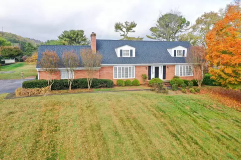 2444 N Economy Rd, Morristown, TN 37814
