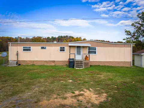 1431 Warrensburg Rd, Whitesburg, TN 37891