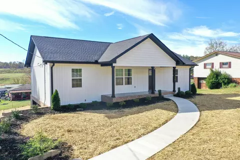 1758 Carroll Rd, Morristown, TN 37813