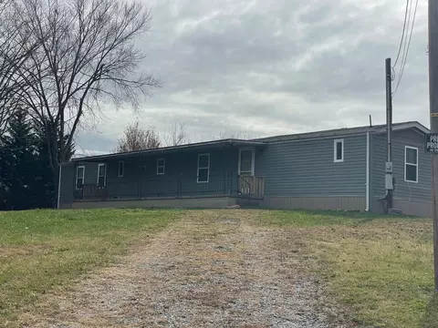 1917 Allison Rd, Piney Flats, TN 37686