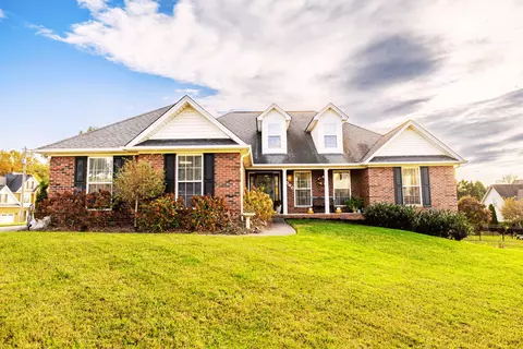 7616 Abbey Ln, Talbott, TN 37877 photo 1