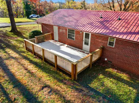 174 Cedric Dr, Bean Station, TN 37708 photo 26