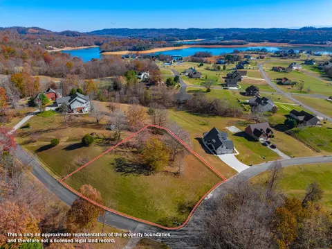 9022 Paradise View Dr, Mooresburg, TN 37811
