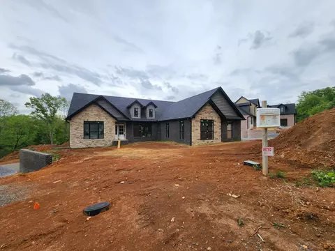 621 Landen Cir, Morristown, TN 37814