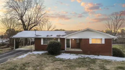 321 Marie St, Talbott, TN 37877 photo 3