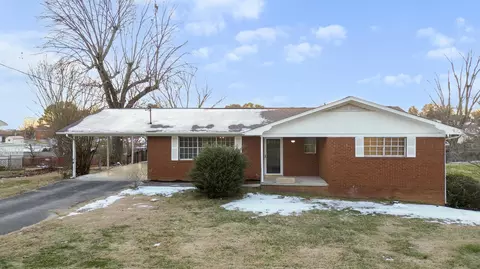 321 Marie St, Talbott, TN 37877 photo 4