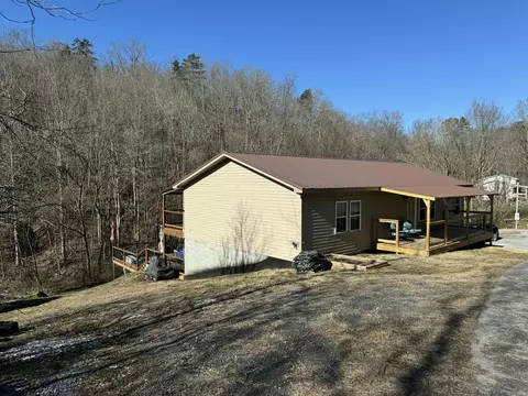 1927 Jenkins Ln, Talbott, TN 37877 photo 1