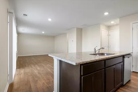 Living - 1212 Cole Dr, Talbott, TN 37877 photo 4 of 4