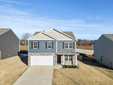 Exterior - 1212 Cole Dr, Talbott, TN 37877 photo 2 of 3