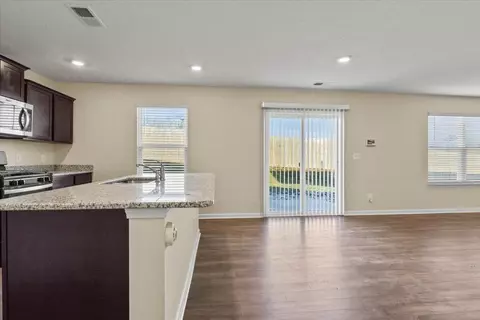 Entry Way - 1212 Cole Dr, Talbott, TN 37877 photo 1 of 4