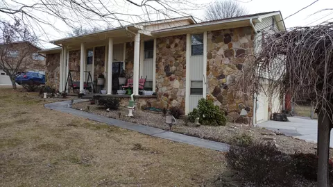 804 Drinnon Dr, Morristown, TN 37814