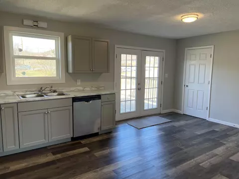 Kitchen - 486 Kirkham Rd, Bean Station, TN 37708 photo 1 of 3
