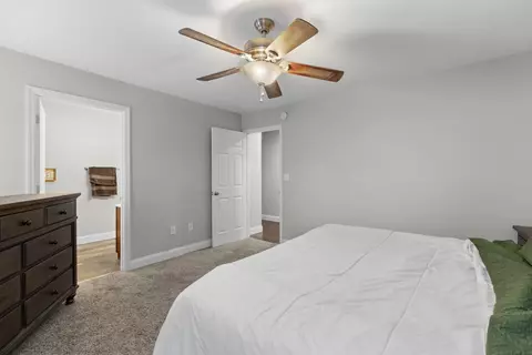 Bedroom - 552 Marie St, Talbott, TN 37877 photo 2 of 5