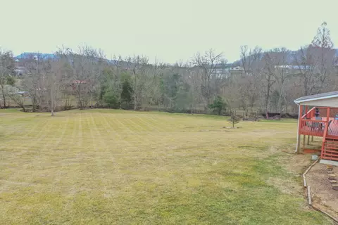 220 Creekside Dr, Bean Station, TN 37708 photo 9