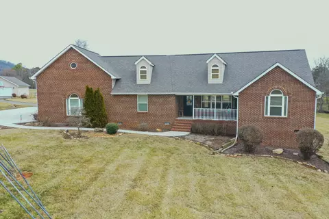 220 Creekside Dr, Bean Station, TN 37708 photo 3