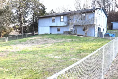 1805 Fernwood Church Rd, Morristown, TN 37813