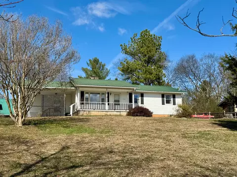 1416 River Breeze Dr, Sevierville, TN 37876