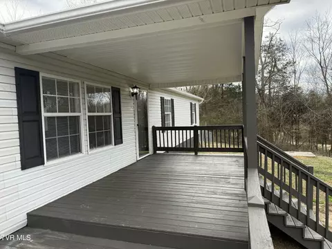 100 Lovelace Mountain View Loop, Fall Branch, TN 37656 photo 3