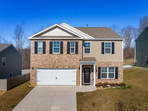 552 Cliff St, Morristown, TN 37814