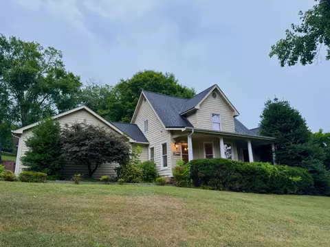 126 Spindletop Dr, Rogersville, TN 37857