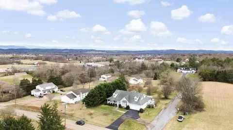 359 Lakeshore Rd, Talbott, TN 37877 photo 7