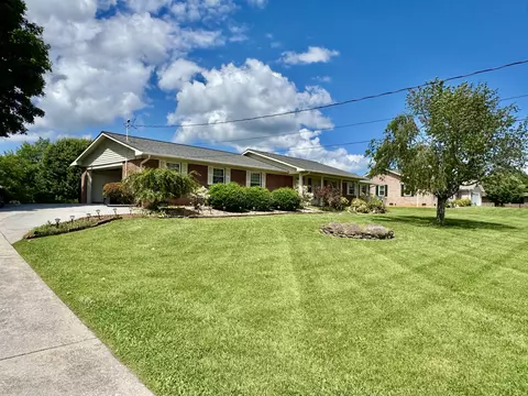 Exterior - 8186 Welch Dr, Talbott, TN 37877 photo 4 of 8