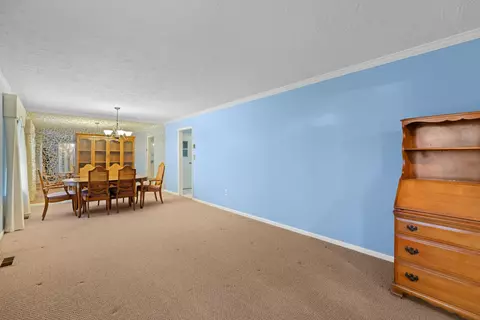 Dining - 8186 Welch Dr, Talbott, TN 37877 photo 1 of 3