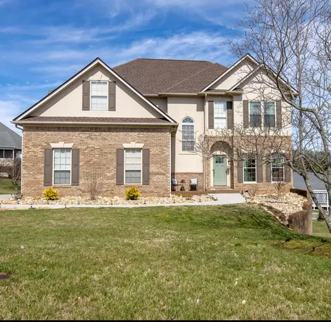 438 Derbyshire Ct, Morristown, TN 37814