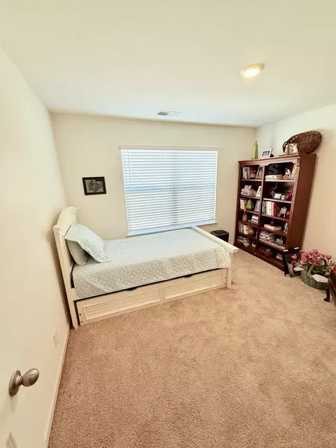 Bedroom - 824 Greene Meadow Dr, Talbott, TN 37877 photo 2 of 3