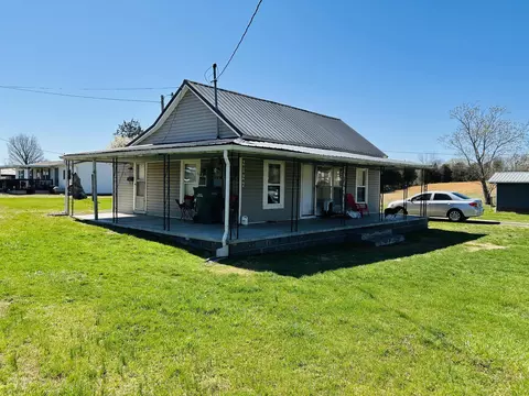 2127 Walnut St, White Pine, TN 37890