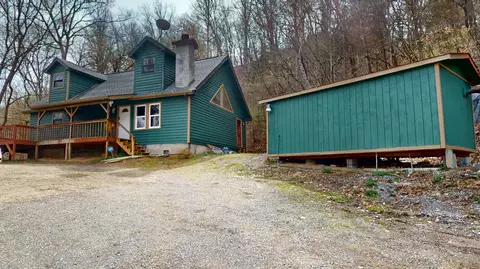 2107 Upper Rinehart Rd, Dandridge, TN 37725