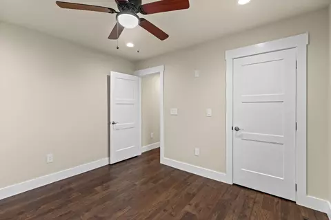 Bedroom - 686 Lakeshore Rd, Talbott, TN 37877 photo 1 of 6