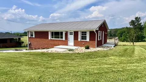 686 Lakeshore Rd, Talbott, TN 37877