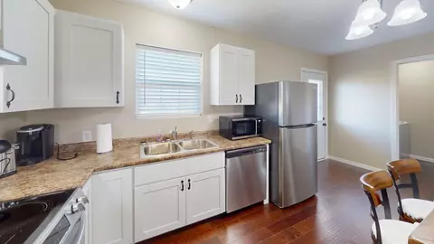 Kitchen - 3318 Windjammer Rd, White Pine, TN 37890 photo 2 of 3
