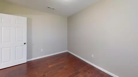 Bedroom - 3318 Windjammer Rd, White Pine, TN 37890 photo 2 of 4