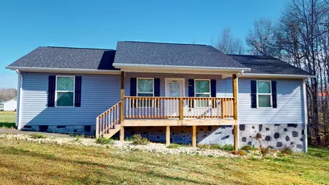 Exterior - 3318 Windjammer Rd, White Pine, TN 37890 photo 2 of 11