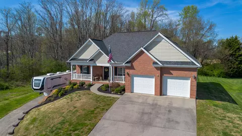540 Berkeley Dr, Morristown, TN 37814