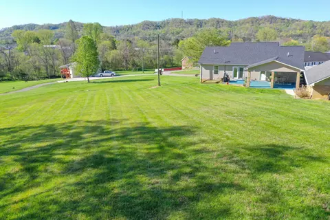 252 Creekside Dr, Bean Station, TN 37708 photo 15