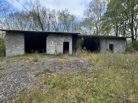 2945 Vista Way, Bybee, TN 37713