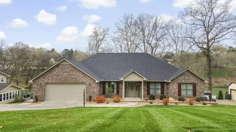 1025 Panther Creek Rd, Morristown, TN 37814