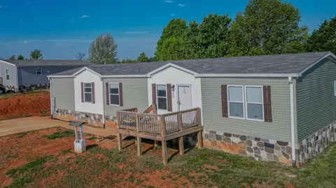 90 Forest Glen St, Mosheim, TN 37818