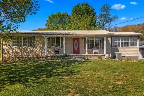 887 Rocky Summit Rd, Bean Station, TN 37708