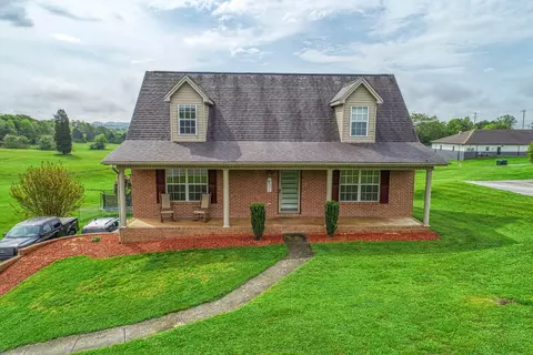 3965 Bruce St, Morristown, TN 37814
