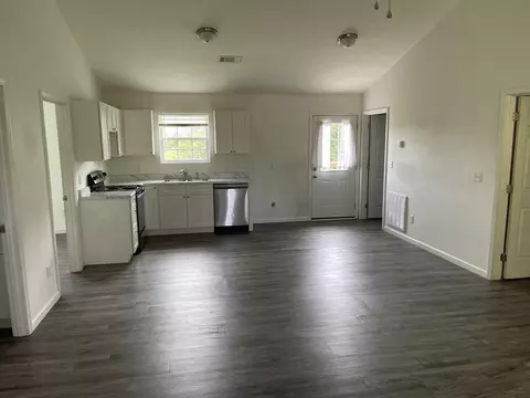 Living - 784 Parsonage Rd, White Pine, TN 37890 photo 1 of 2
