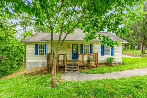 2208 Island Blvd, Sevierville, TN 37876
