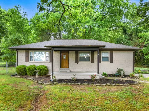 1620 Evergreen Dr, Morristown, TN 37814