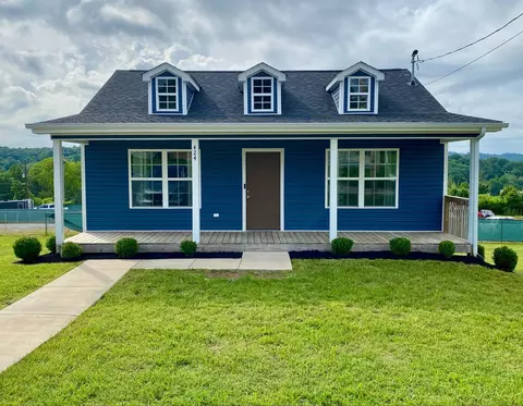 424 E Converse St, Morristown, TN 37814