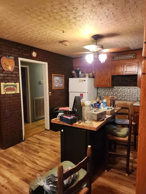 Kitchen - 204 Clearview Dr, Bean Station, TN 37708 photo 2 of 2