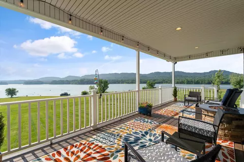 Exterior - 223 Masters Ln, Bean Station, TN 37708 photo 4 of 9